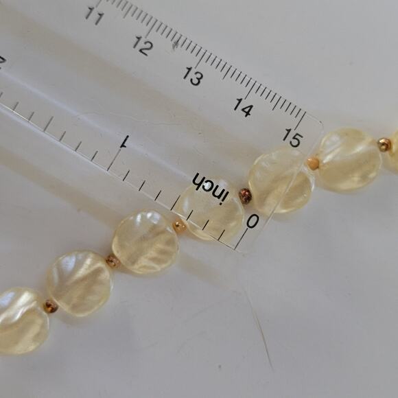 Vintage Ivory Bead Necklace Shimmery Round Beads with Gold Spacers Retro Jewelry - Picture 5 of 10